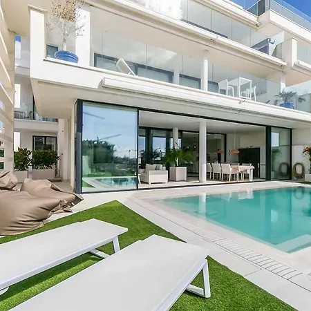 Apartment 131 - Luxury With Private Pool And Views, El Higueron *