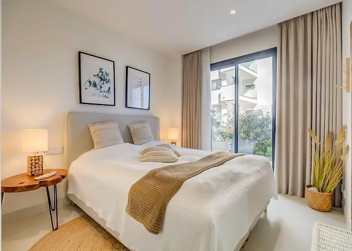 131 - Luxury With Private Pool And Views, El Higueron * 丰希罗拉