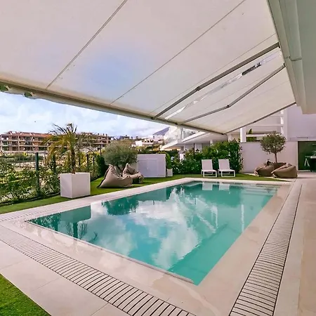 131 - Luxury With Private Pool And Views, El Higueron Fuengirola