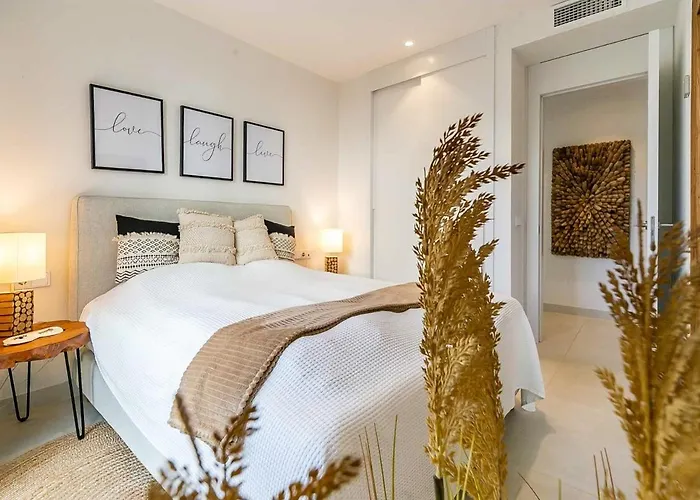 Apartment 131 - Luxury With Private Pool And Views, El Higueron