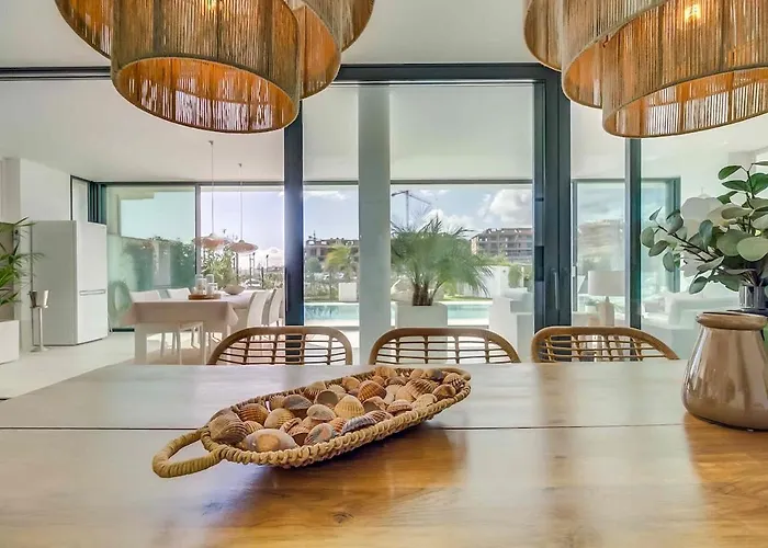 131 - Luxury With Private Pool And Views, El Higueron Daire *