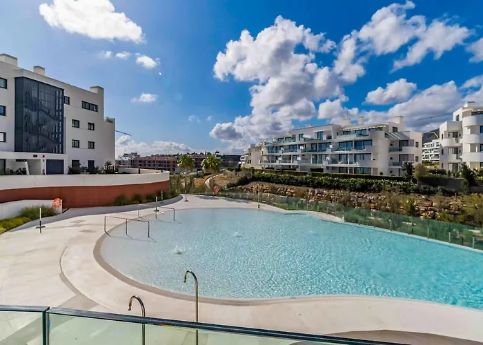 131 - Luxury With Private Pool And Views, El Higueron Fuengirola