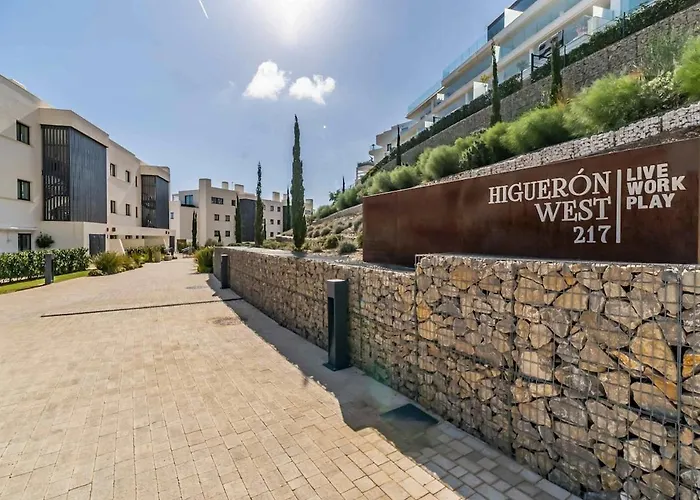 131 - Luxury With Private Pool And Views, El Higueron * Fuengirola