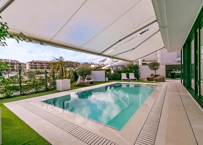 131 - Luxury With Private Pool And Views, El Higueron Fuengirola