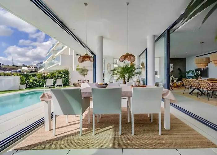 131 - Luxury With Private Pool And Views, El Higueron Fuengirola