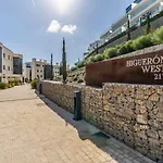 131 - Luxury With Private Pool And Views, El Higueron * Fuengirola